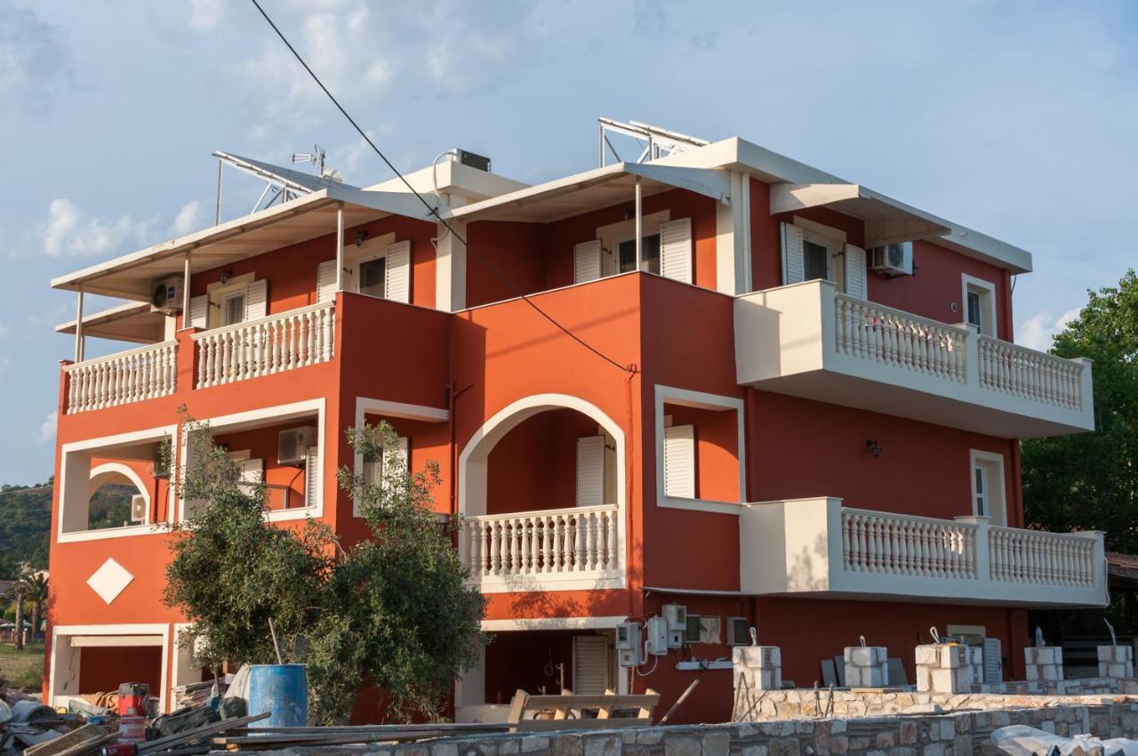 Avyssos Residents Aparthotel Kalamaki  Exterior photo